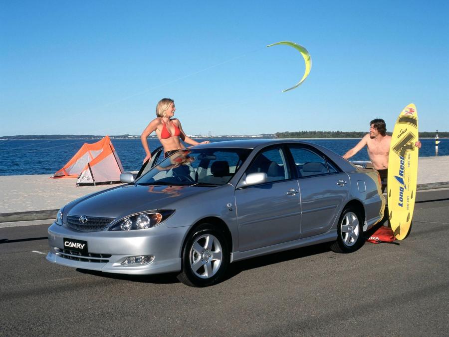  Toyota Camry Sportivo 2002 года  (фото 6 из 8)
